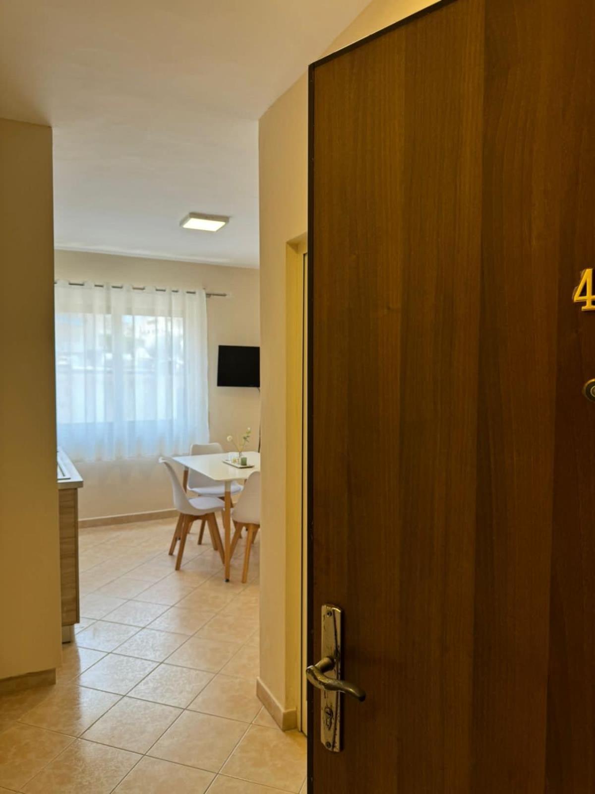 Sea & Gardenview Apartments Durrës Eksteriør billede