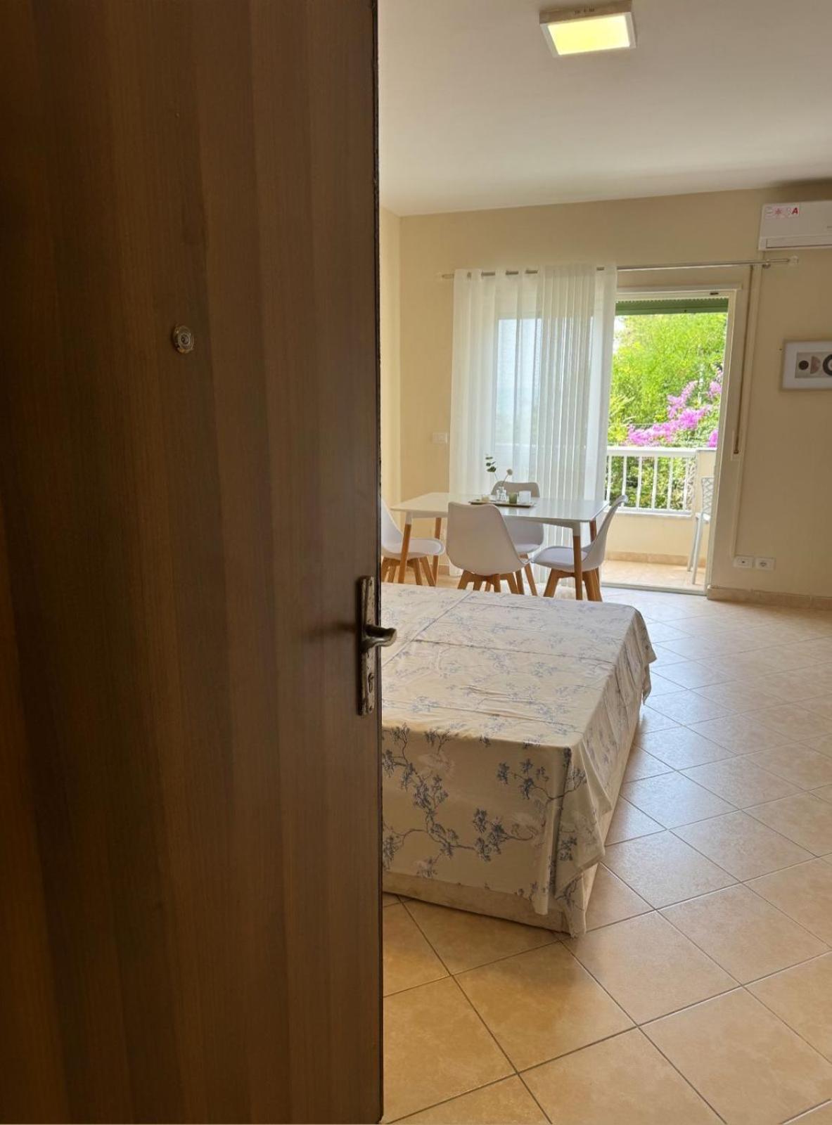Sea & Gardenview Apartments Durrës Eksteriør billede
