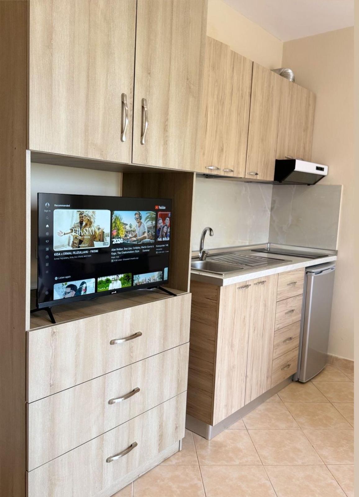 Sea & Gardenview Apartments Durrës Eksteriør billede