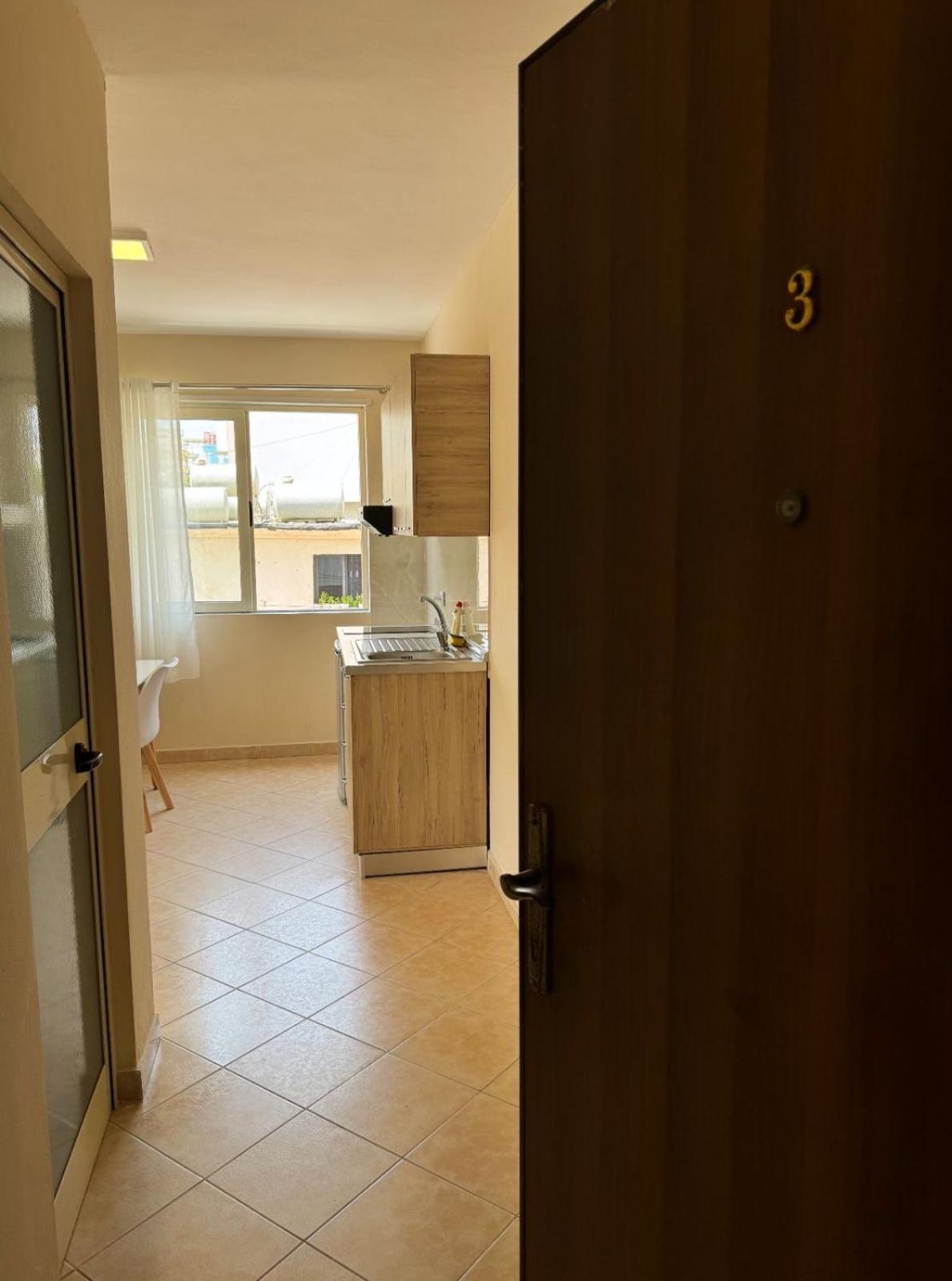Sea & Gardenview Apartments Durrës Eksteriør billede