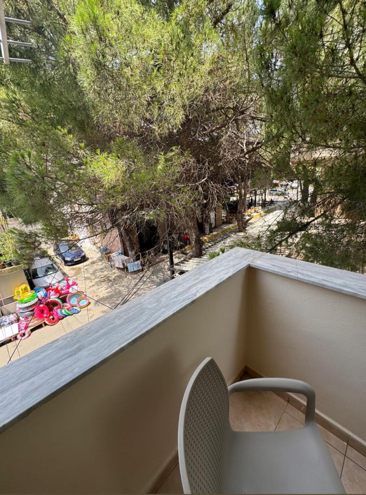 Sea & Gardenview Apartments Durrës Eksteriør billede